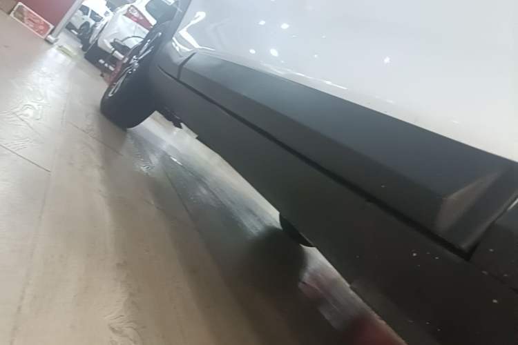 Used Kia kx1 Stonic 2026 Model 1.4L Fun Enjoyment Automatic Edition Right Side Sill