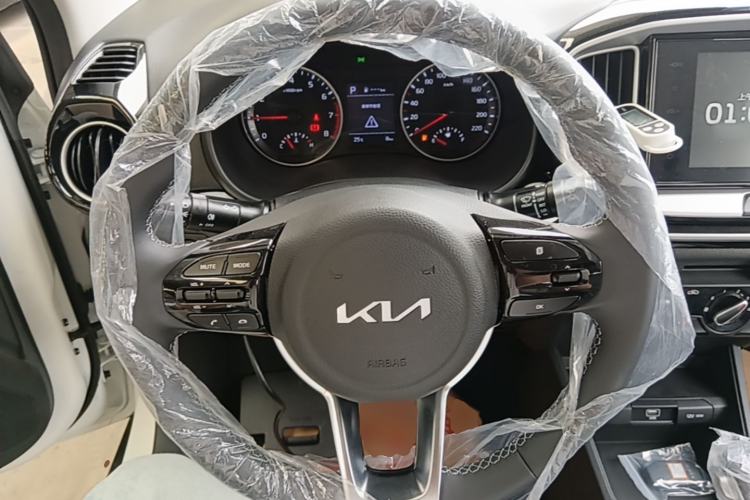 Used Kia kx1 Stonic 2026 Model 1.4L Fun Enjoyment Automatic Edition Steering Wheel