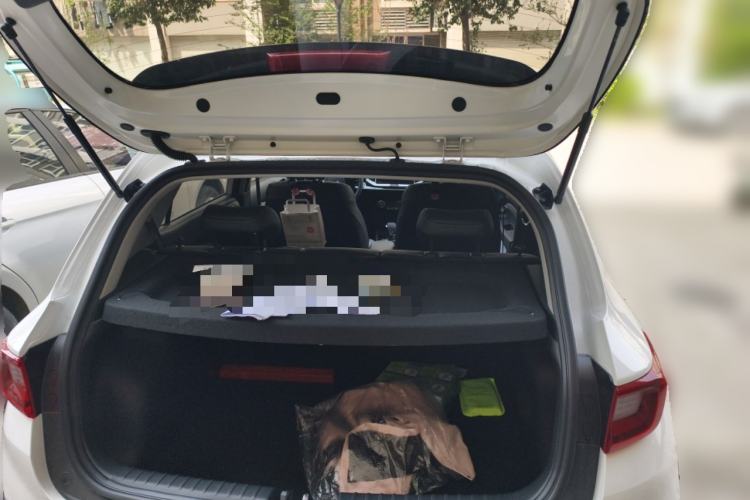 Used Kia kx1 Stonic 2026 Model 1.4L Sunroof Edition Trunk