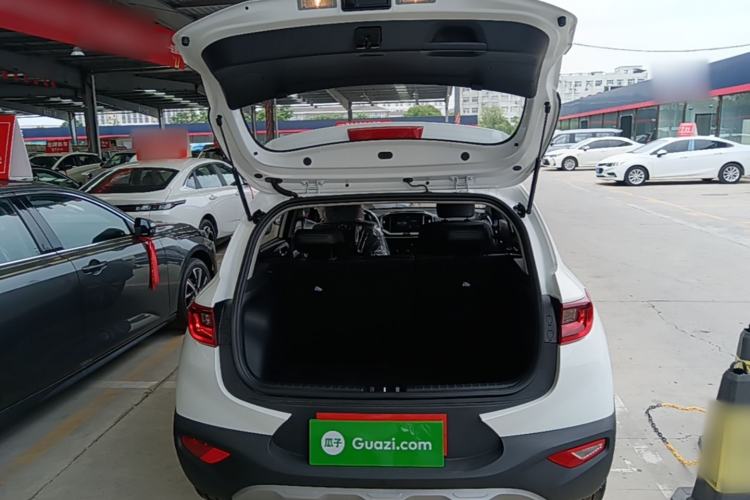Used Kia kx1 Stonic 2026 Model 1.4L Fun Enjoyment Automatic Edition Trunk