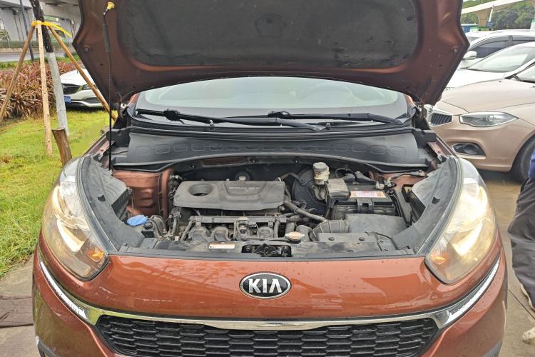 Used Kia KX3 2015 1.6L Automatic Two-Wheel Drive DLX Engine Bay