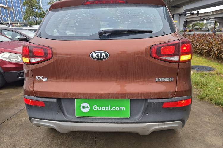 Used Kia KX3 2015 1.6L Automatic Two-Wheel Drive DLX Exterior 4