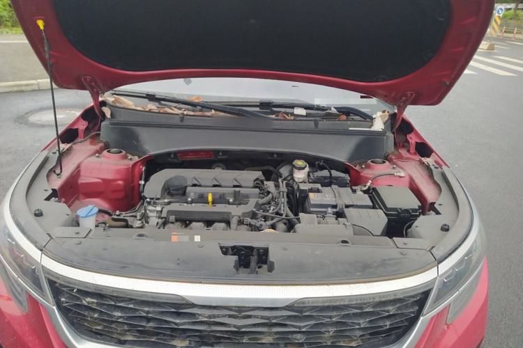 Used Kia KX3 2020 1.5L CVT Trend Edition Engine Bay