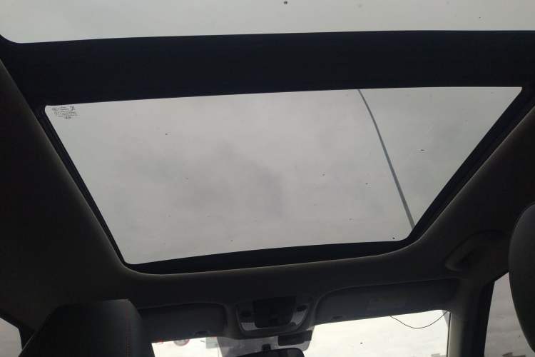Used Kia KX3 2020 1.5L CVT Trend Edition Headliner