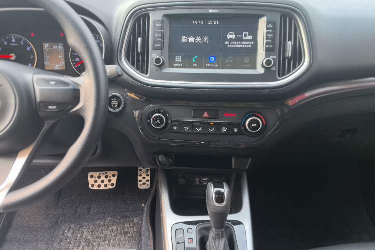 Used Kia KX3 2015 1.6L Automatic Two-Wheel Drive DLX Audio And AC Panel
