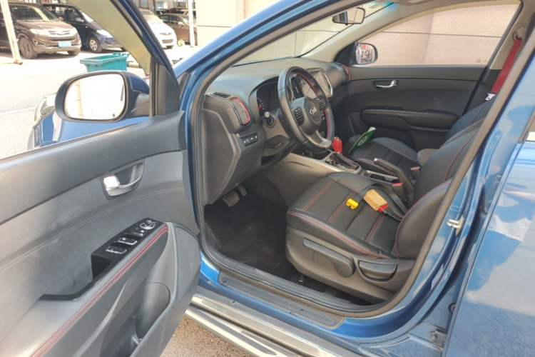 Used Kia KX3 2015 1.6T Automatic Two-Wheel Drive DLX Driver Seat