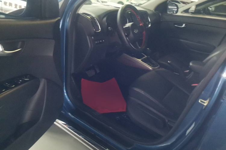Used Kia KX3 2015 1.6L Automatic Two-Wheel Drive DLX Driver Seat