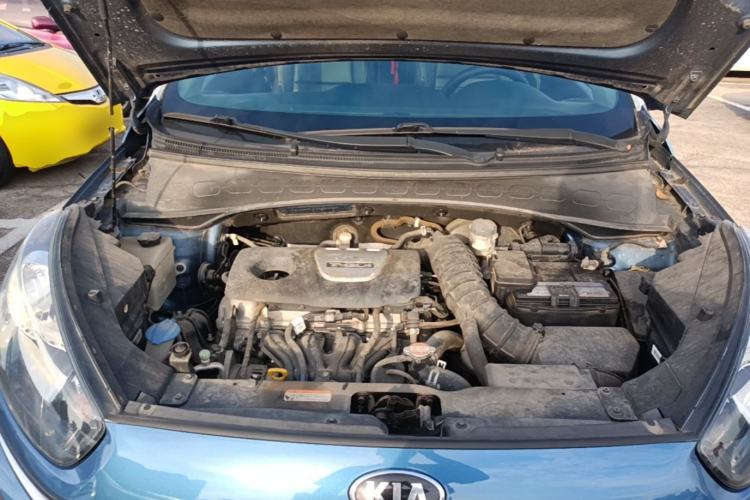 Used Kia KX3 2015 1.6T Automatic Two-Wheel Drive DLX Engine Bay