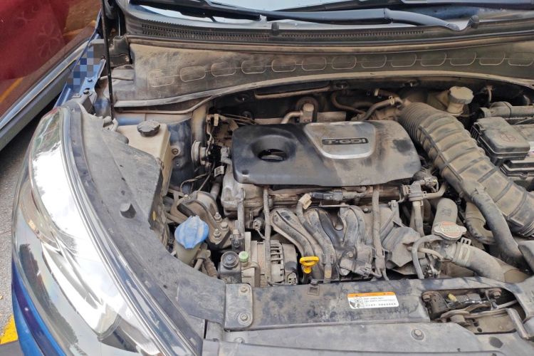 Used Kia KX3 2015 1.6T Automatic Two-Wheel Drive DLX Engine Bay Right