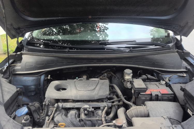 Used Kia KX3 2015 1.6L Automatic Two-Wheel Drive DLX Engine Bay