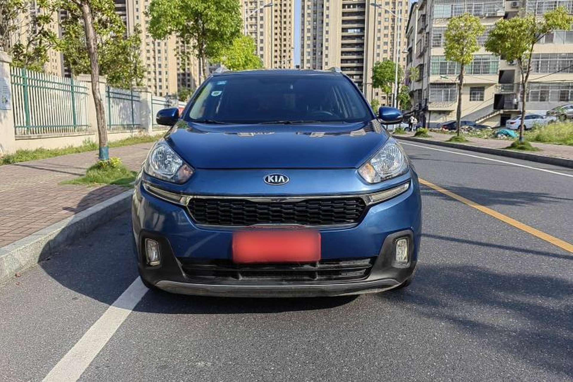 Used Kia KX3 2015 1.6L Automatic Two-Wheel Drive DLX Exterior 1