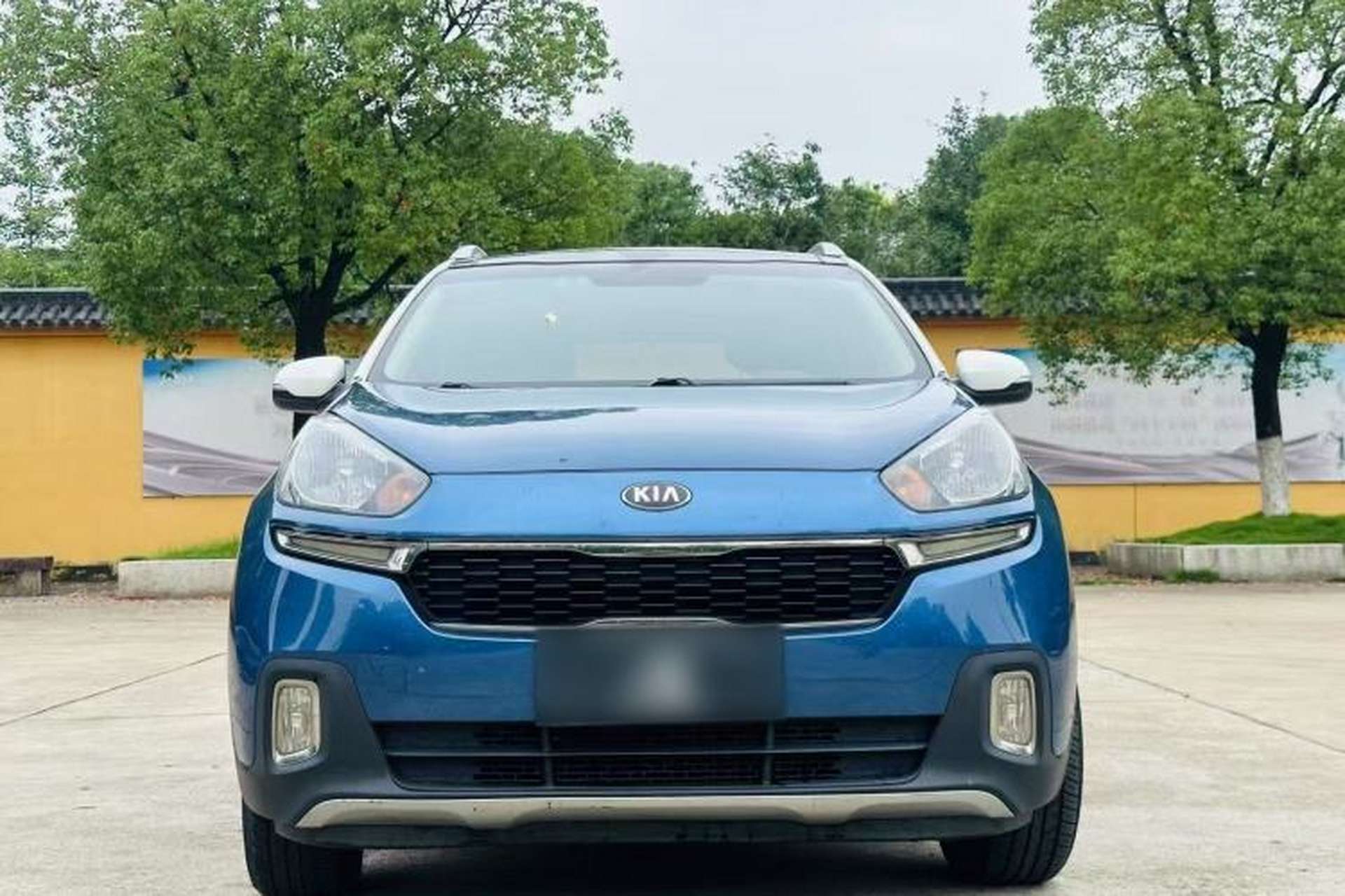 Used Kia KX3 2015 1.6L Automatic Two-Wheel Drive DLX Exterior 1