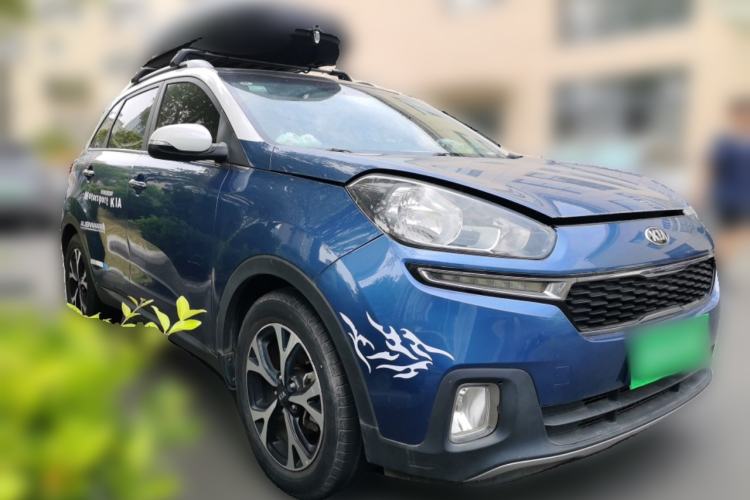 Used Kia KX3 2015 1.6L Automatic Two-Wheel Drive DLX Exterior 2