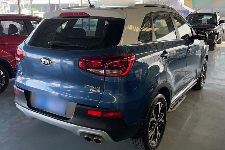 Used Kia KX3 2015 1.6T Automatic Two-Wheel Drive DLX Exterior 3