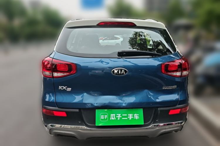Used Kia KX3 2015 1.6L Automatic Two-Wheel Drive DLX Exterior 4