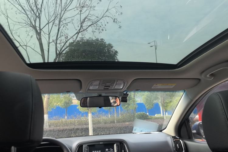 Used Kia KX3 2015 1.6L Automatic Two-Wheel Drive DLX Headliner