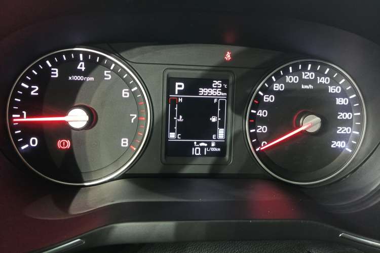Used Kia KX3 2015 1.6L Automatic Two-Wheel Drive DLX Instrument Cluster