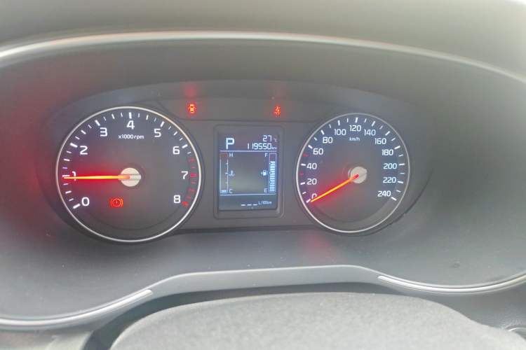 Used Kia KX3 2015 1.6T Automatic Two-Wheel Drive DLX Instrument Cluster
