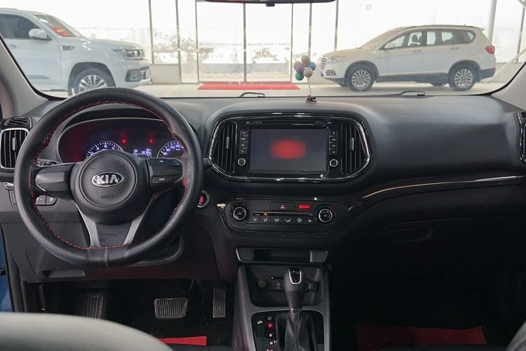 Used Kia KX3 2015 1.6L Automatic Two-Wheel Drive DLX Interior 3