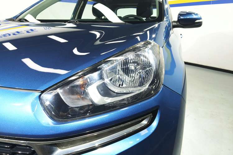 Used Kia KX3 2015 1.6L Automatic Two-Wheel Drive DLX Left Front Headlight
