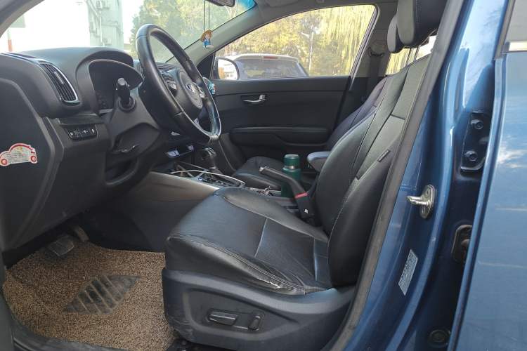 Used Kia KX3 2015 1.6L Automatic Two-Wheel Drive PRM Left Front Seat
