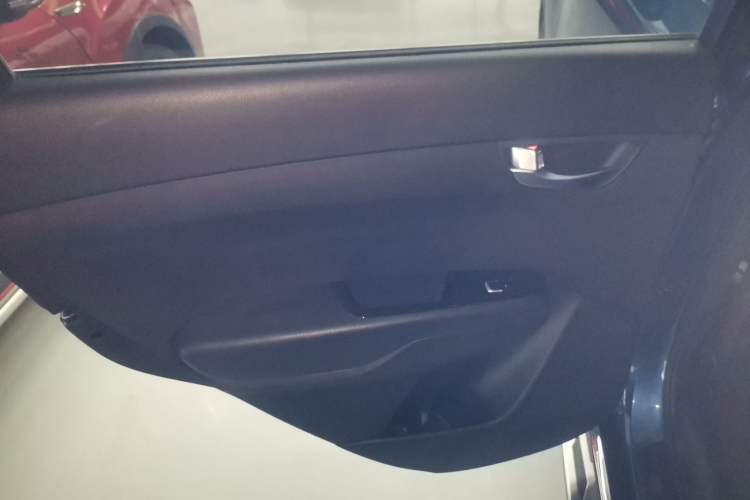 Used Kia KX3 2015 1.6L Automatic Two-Wheel Drive DLX Left Rear Door Interior