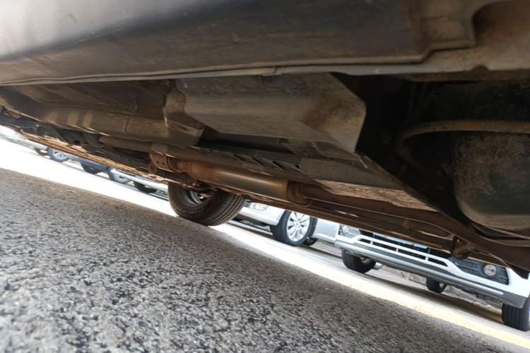 Used Kia KX3 2015 1.6T Automatic Two-Wheel Drive DLX Left Side Sill
