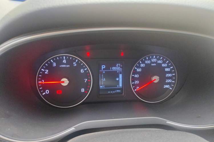 Used Kia KX3 2015 1.6T Automatic Two-Wheel Drive DLX Odometer Close Up