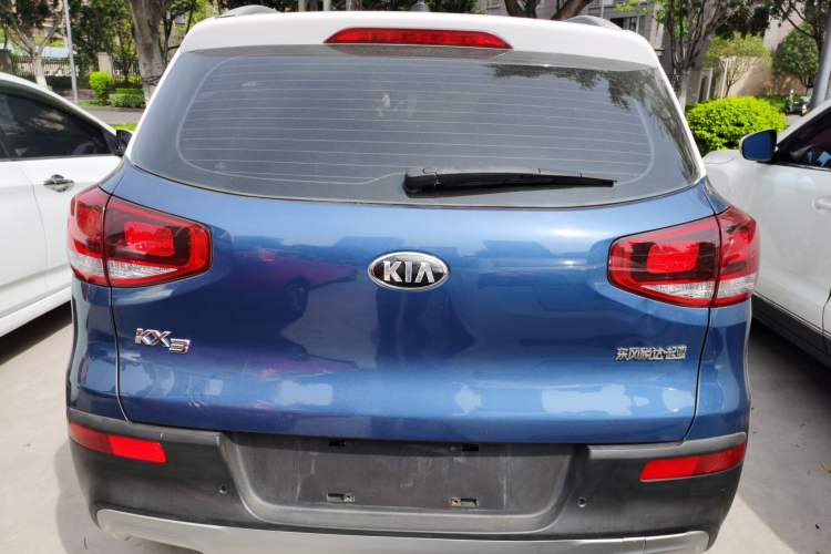 Used Kia KX3 2015 1.6L Automatic Two-Wheel Drive DLX Rear