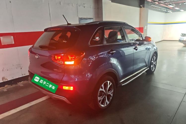 Used Kia KX3 2015 1.6L Automatic Two-Wheel Drive DLX Rear Right 45 Deg