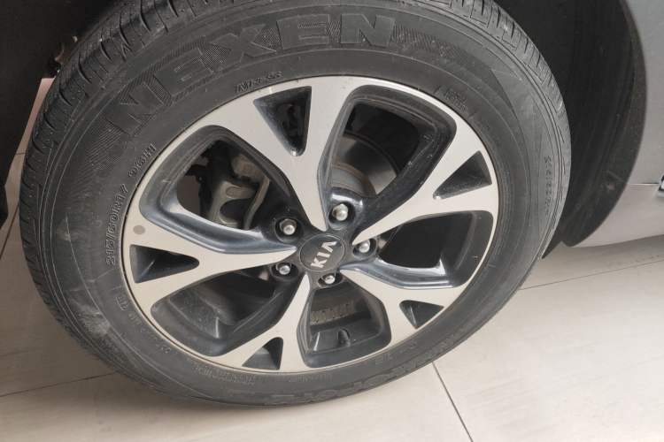 Used Kia KX3 2015 1.6T Automatic Two-Wheel Drive PRM Right Rear Wheel Hub