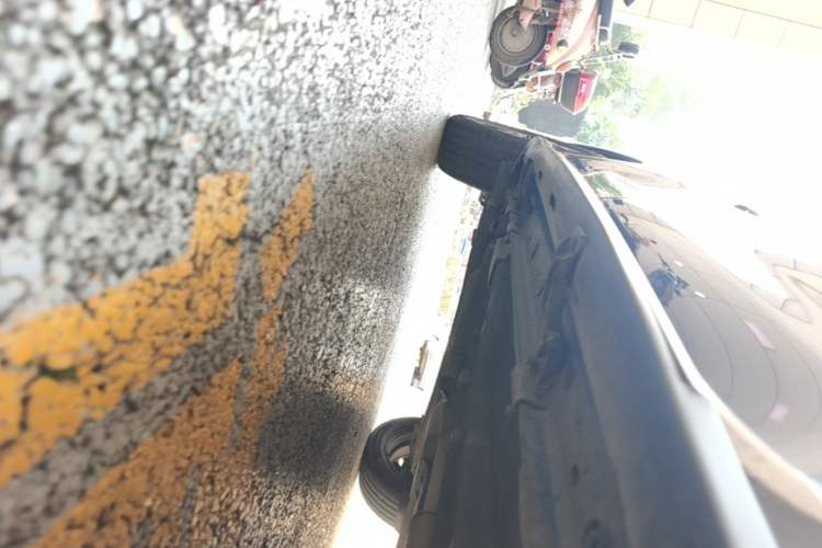Used Kia KX3 2015 1.6T Automatic Two-Wheel Drive DLX Right Side Sill