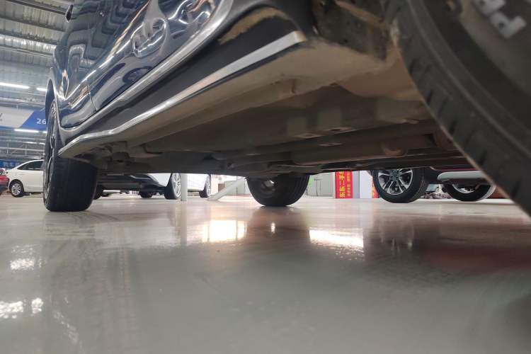 Used Kia KX3 2015 1.6T Automatic Two-Wheel Drive DLX Right Side Sill
