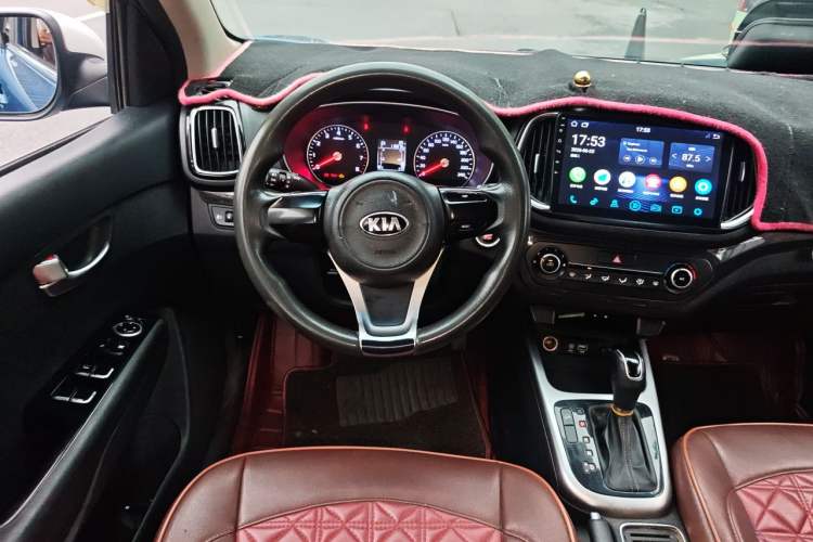 Used Kia KX3 2015 1.6L Automatic Two-Wheel Drive DLX Steering Wheel