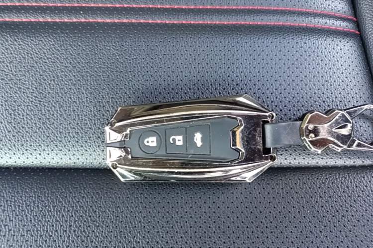 Used Kia KX3 2015 1.6T Automatic Two-Wheel Drive DLX Vehicle Key