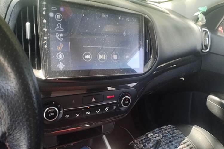 Used Kia KX3 2015 1.6L Automatic Two-Wheel Drive DLX Audio And AC Panel