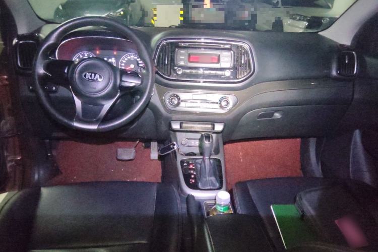 Used Kia KX3 2015 1.6L Automatic Two-Wheel Drive DLX Center Console