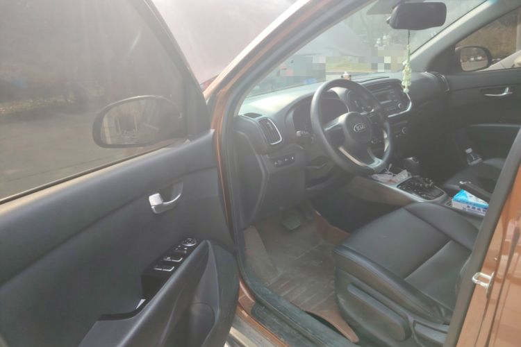 Used Kia KX3 2015 1.6L Automatic Two-Wheel Drive DLX Driver Seat