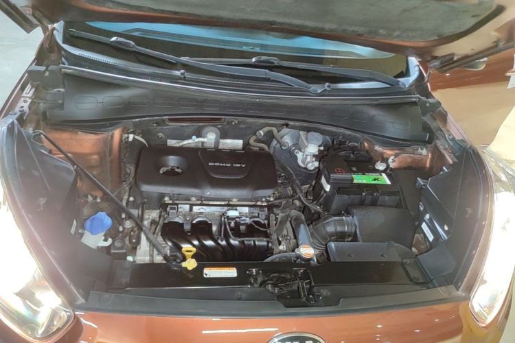 Used Kia KX3 2015 1.6L Automatic Two-Wheel Drive DLX Engine Bay