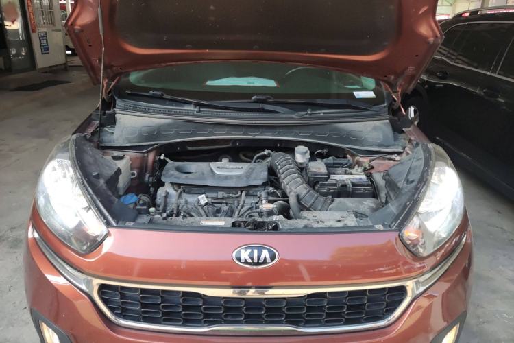 Used Kia KX3 2015 1.6T Automatic Two-Wheel Drive DLX Engine Bay