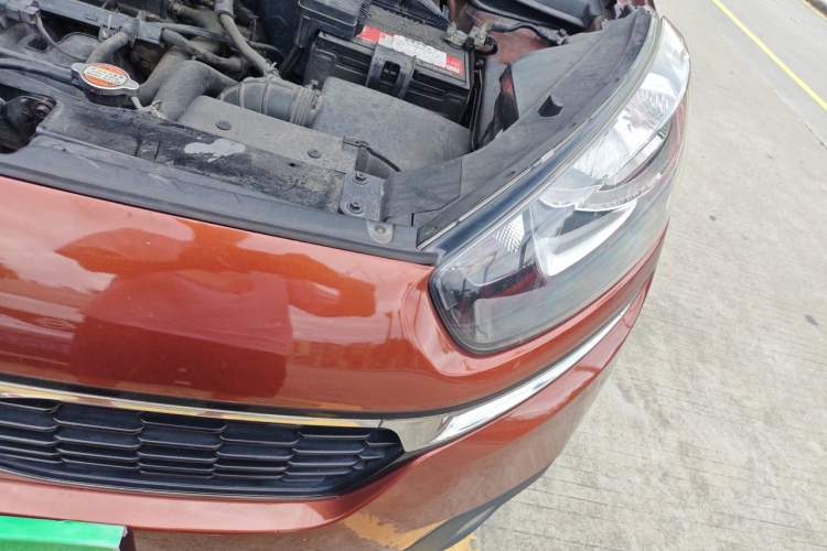 Used Kia KX3 2015 1.6L Automatic Two-Wheel Drive DLX Engine Bay Left