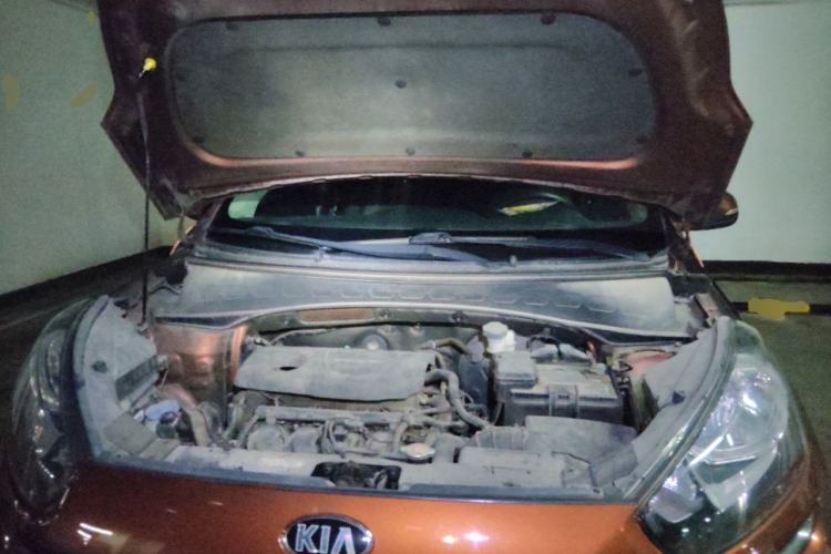Used Kia KX3 2015 1.6L Automatic Two-Wheel Drive DLX Engine Bay