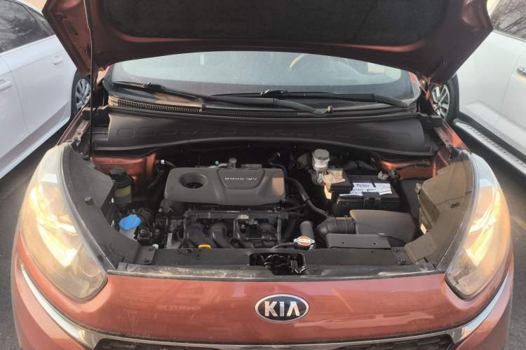 Used Kia KX3 2015 1.6L Automatic Two-Wheel Drive GLS Engine Bay