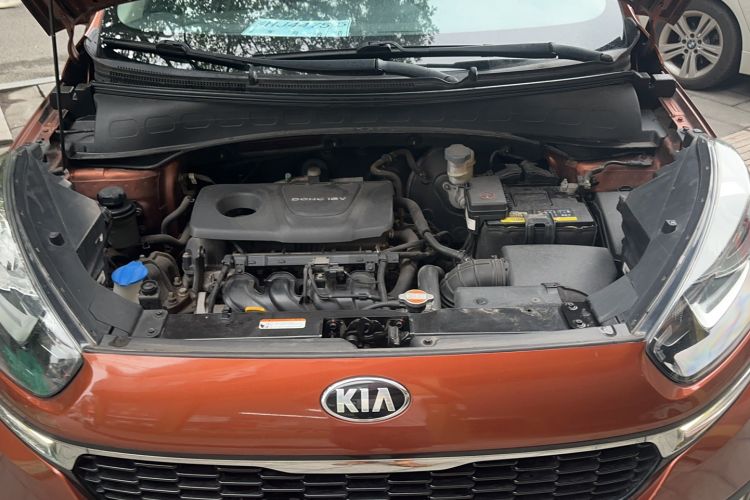 Used Kia KX3 2015 1.6L Automatic Two-Wheel Drive GLS Engine Bay