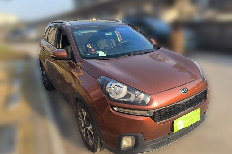 Used Kia KX3 2015 1.6L Automatic Two-Wheel Drive DLX Exterior 2