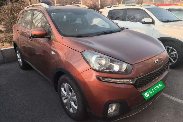 Used Kia KX3 2015 1.6L Automatic Two-Wheel Drive GLS Exterior 2