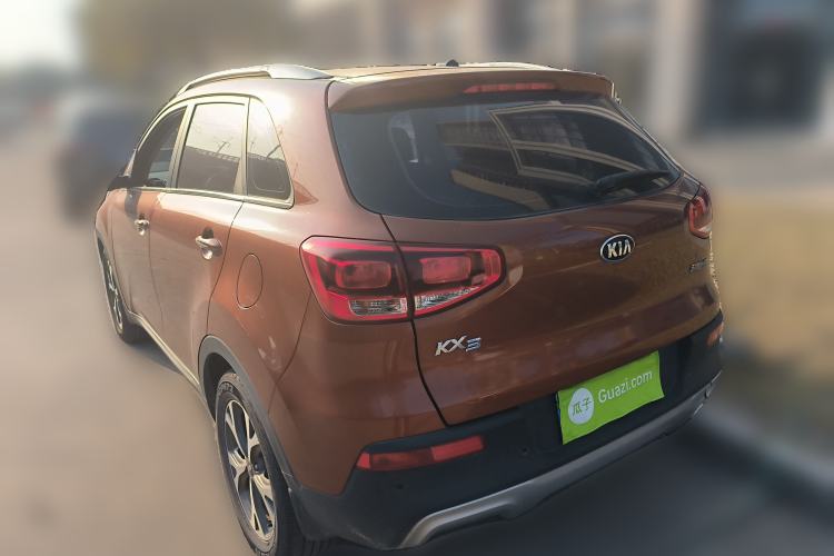Used Kia KX3 2015 1.6L Automatic Two-Wheel Drive DLX Exterior 3