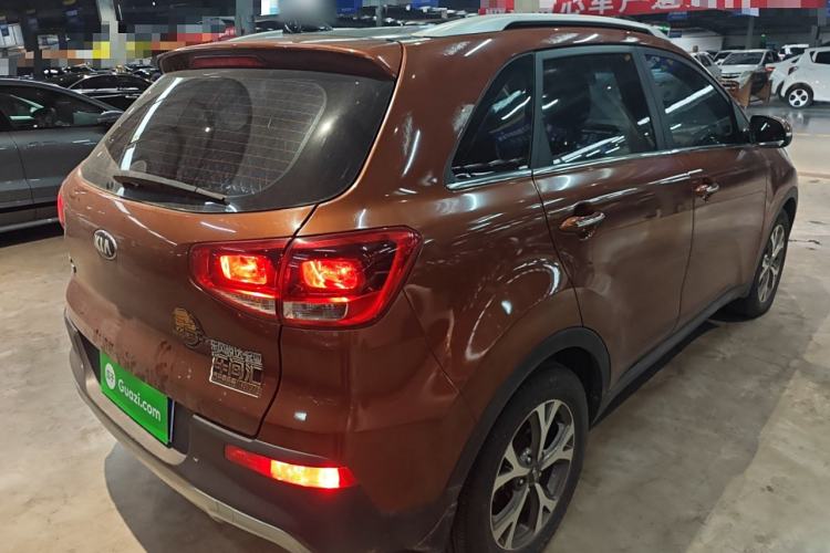 Used Kia KX3 2015 1.6L Automatic Two-Wheel Drive DLX Exterior 5