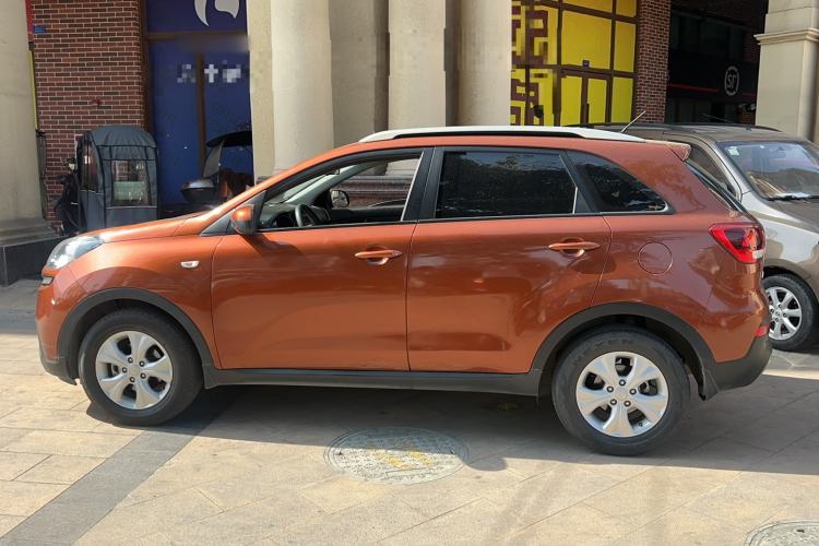 Used Kia KX3 2015 1.6L Automatic Two-Wheel Drive GLS Exterior 5