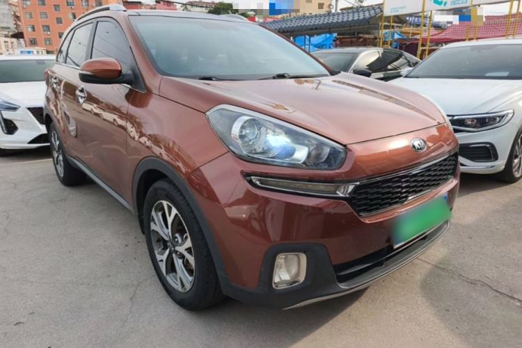 Used Kia KX3 2015 1.6L Automatic Two-Wheel Drive DLX Front Right 45 Deg